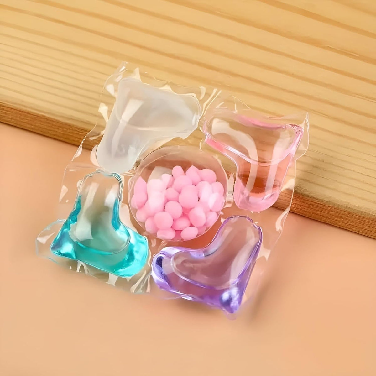 Laundry detergent pods – photo 1 of 15