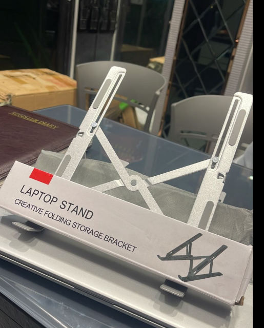 Adjustable aluminium laptop stand – photo 6 of 17