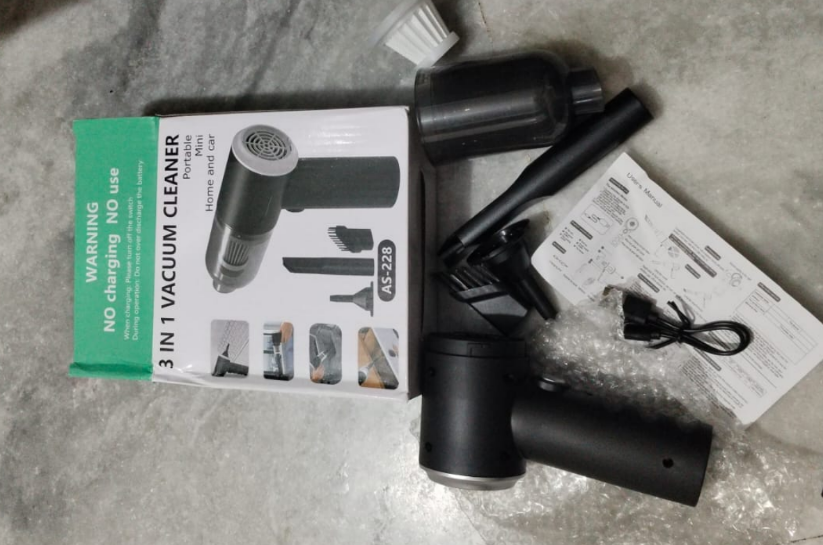 Portable vacuum cleaner – photo 10 of 15